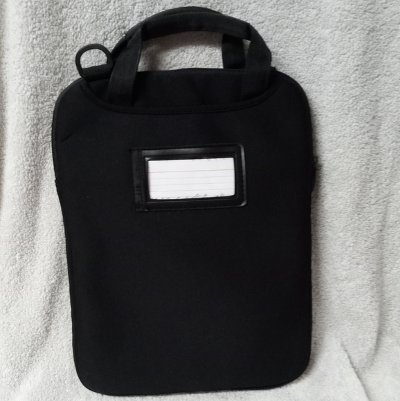 Targus laptop tablet carrying case 2 sm vel cro pockets zippered top & s… - Picture 2 of 5